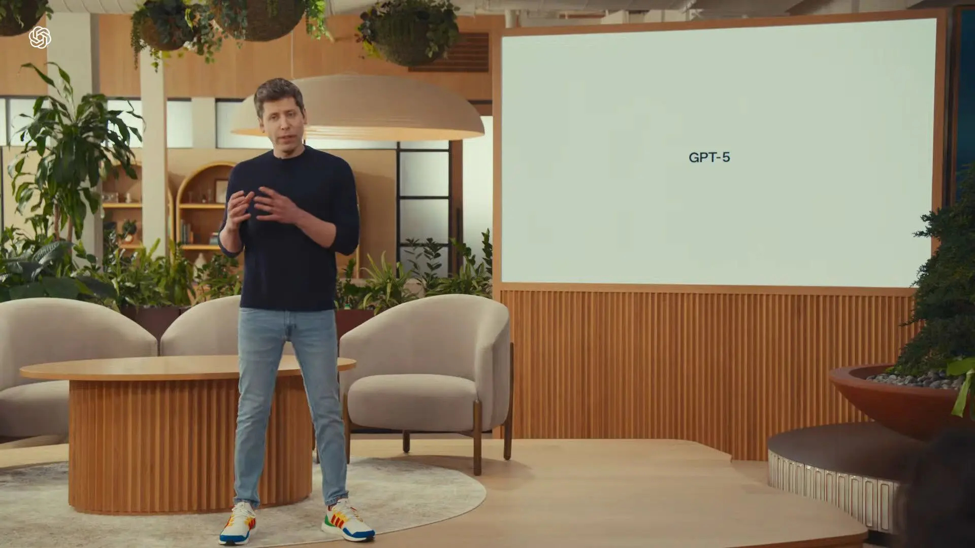 تفاوت چت جی پی تی ۵ با نسخه های قبل چیست؟