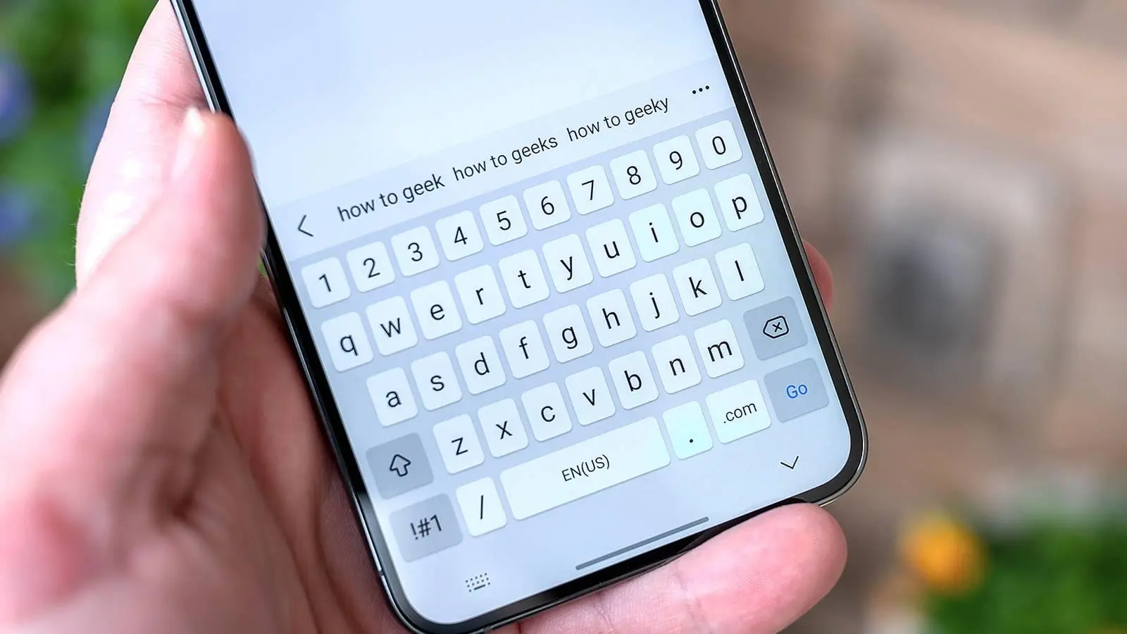 کیبورد اندروید چه اطلاعاتی را ذخیره می‌کند؟ بررسی حریم خصوصی Gboard و Samsung Keyboard