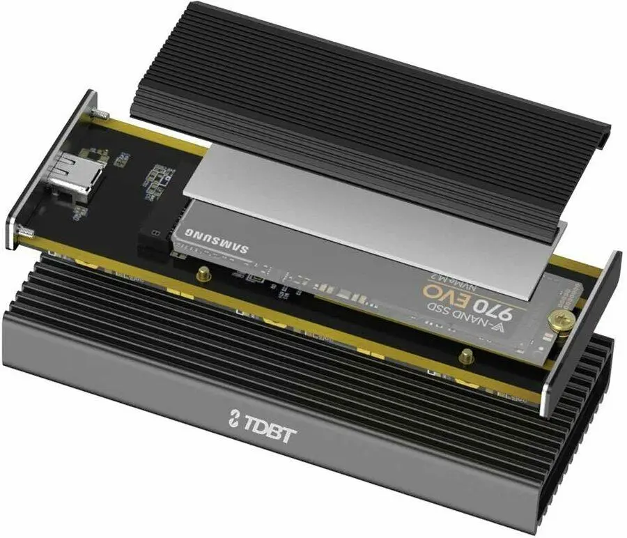بهترین جایگزین فلش مموری یک SSD کارتی M.2 با قاب اکسترنال!