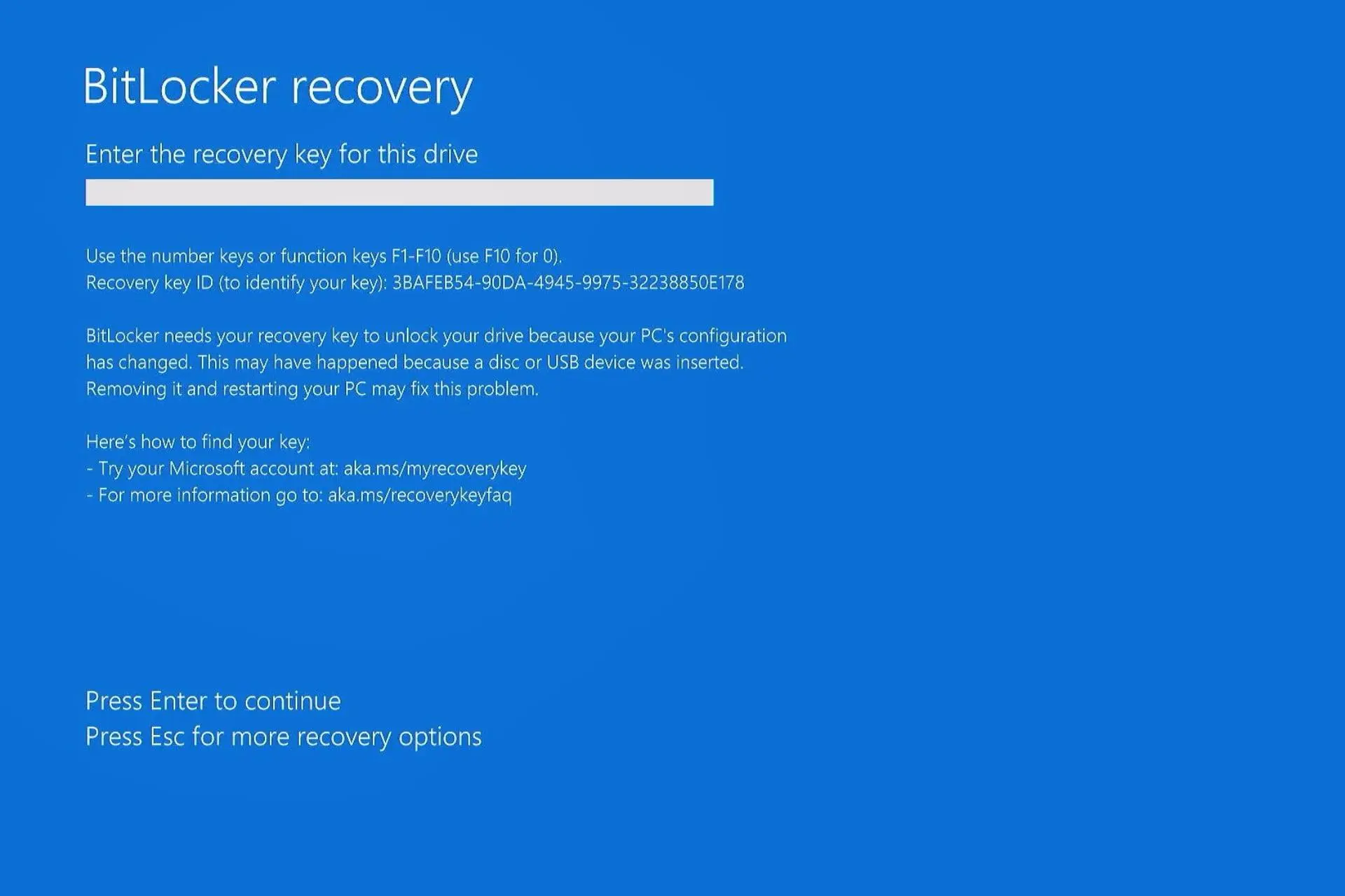 چرا ویندوز ۱۱ کلید BitLocker می‌خواهد؟ علت قفل شدن بعد از آپدیت BIOS و روش بازیابی