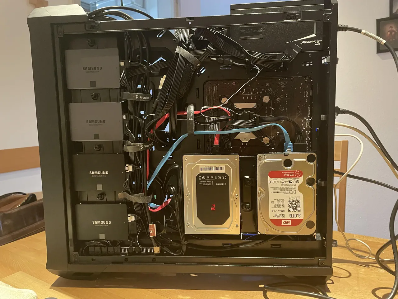افزایش فضای ذخیره‌سازی کامپیوتر با SSD و هارد SATA؛ راهنمای نصب و نکات مهم