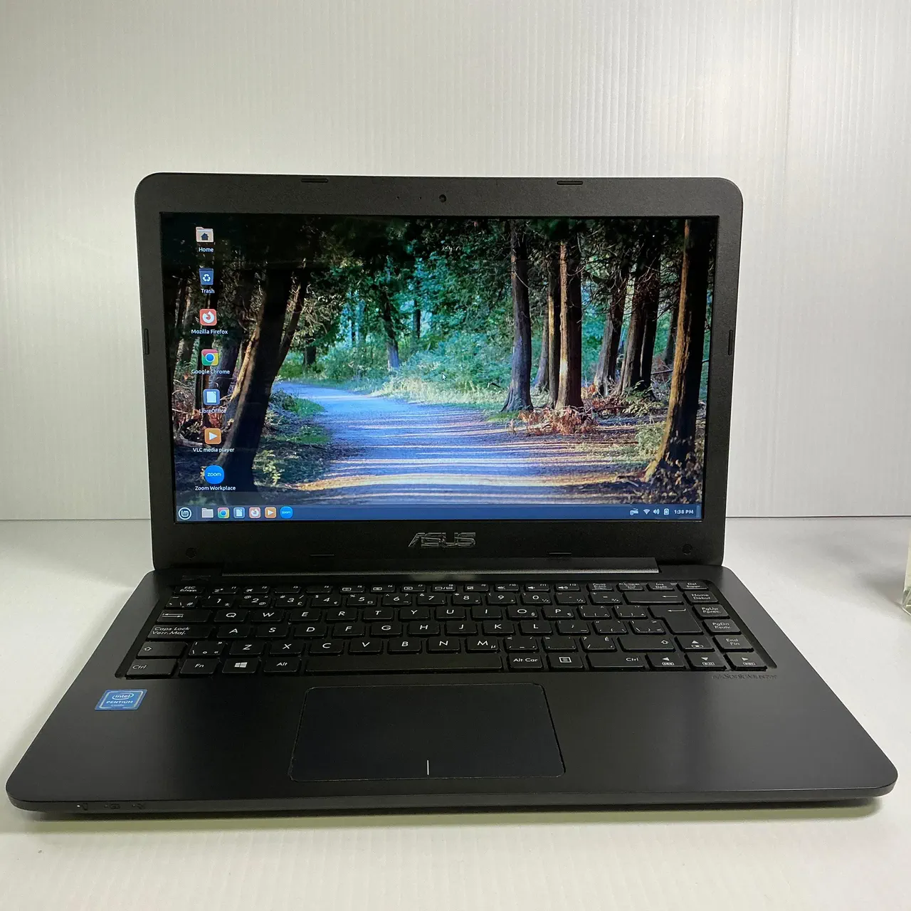 بهترین لینوکس برای رم ۴ گیگ؛ مقایسه Linux Mint Xfce و Lubuntu