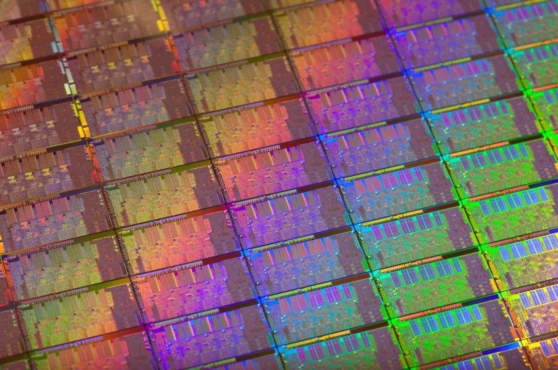 پردازنده کامپیوتر چیست؟ راهنمای کامل CPU و تفاوت آن با GPU