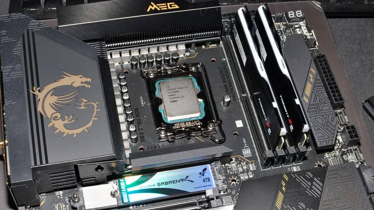 پردازنده کامپیوتر چیست؟ راهنمای کامل CPU و تفاوت آن با GPU